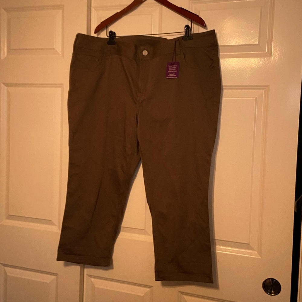 Lane Bryant Capri